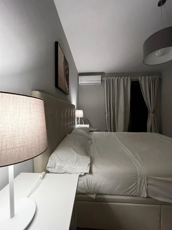 Urb Jardines De Sotogrande Duplex, 120 M2 Apartment