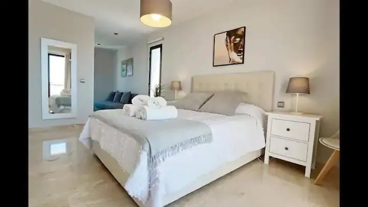 Urb Jardines De Sotogrande Duplex, 120 M2 Apartment